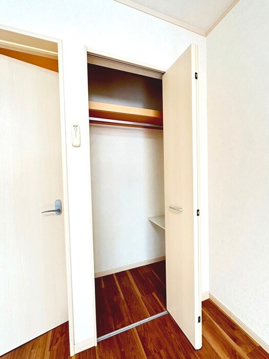 物件内観写真11　(収納)