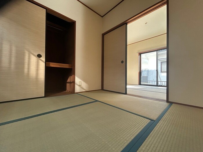 物件内観写真10　(居室)