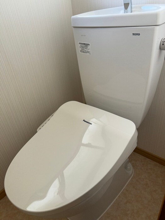 物件内観写真15　(トイレ)