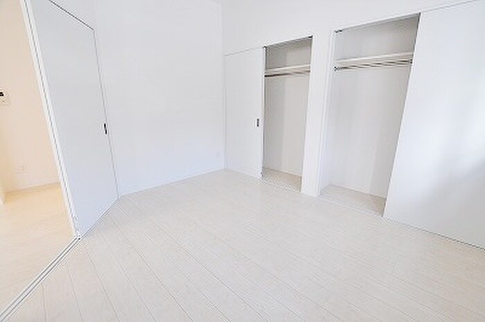 物件内観写真11　(居室)