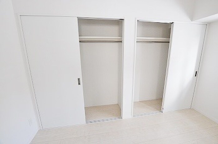 物件内観写真12　(収納)