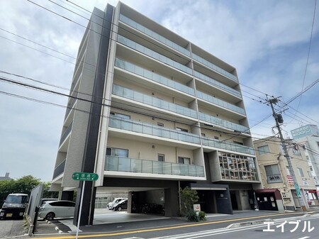 モンテージュ市場通り外観写真