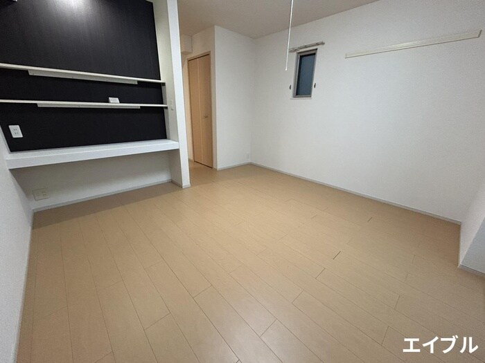 物件内観写真4　(居室)