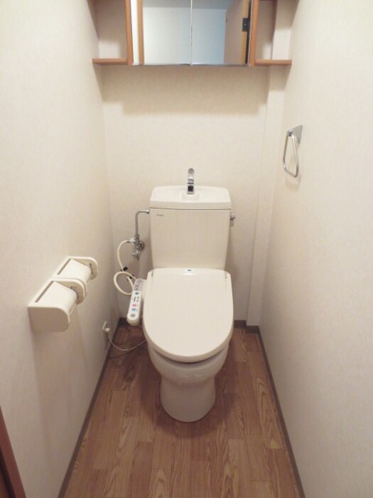 物件内観写真15　(トイレ)