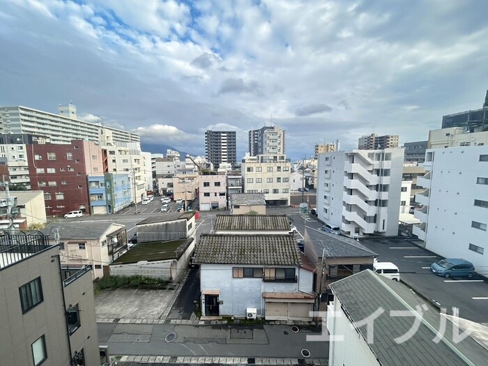 物件内観写真17　(室内からの展望)