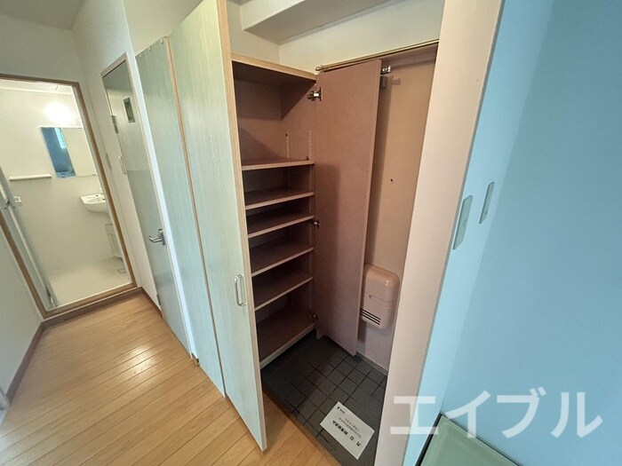 物件内観写真19　(靴箱)