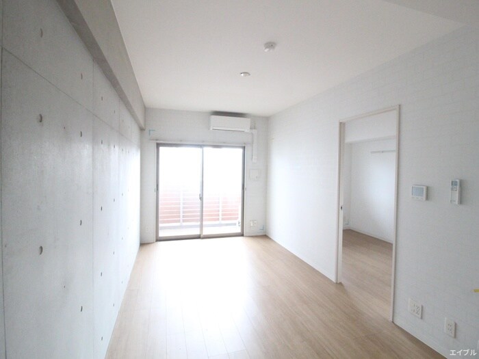 物件内観写真15　(居室)