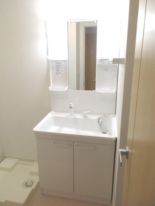 物件内観写真12　(洗面)