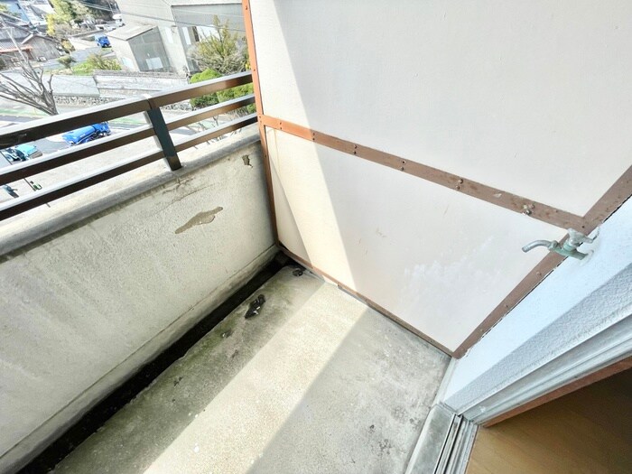 物件内観写真13　(洗濯機置場)