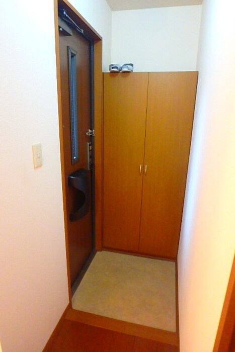 物件内観写真19　(玄関)