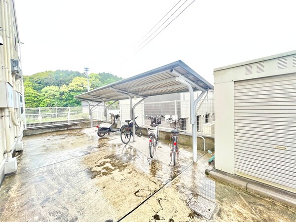 駐輪場