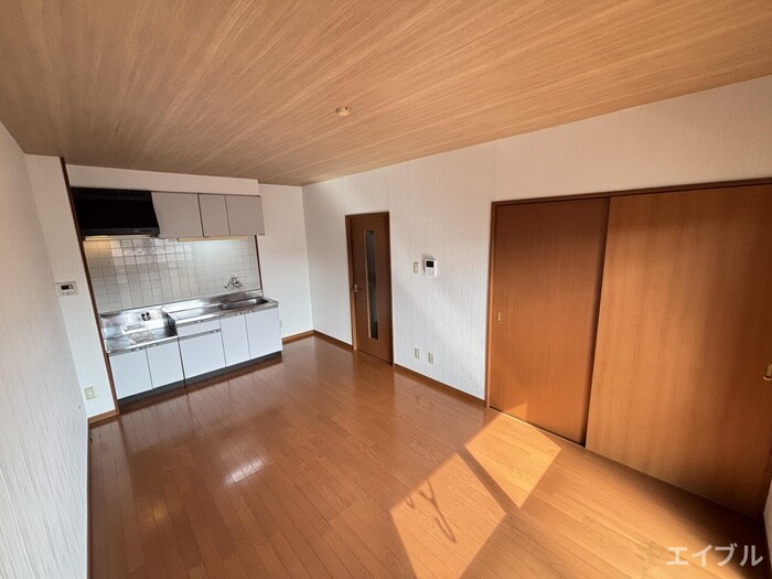 物件内観写真5　(居室)