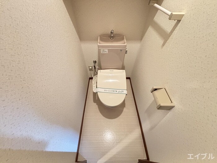 物件内観写真11　(トイレ)