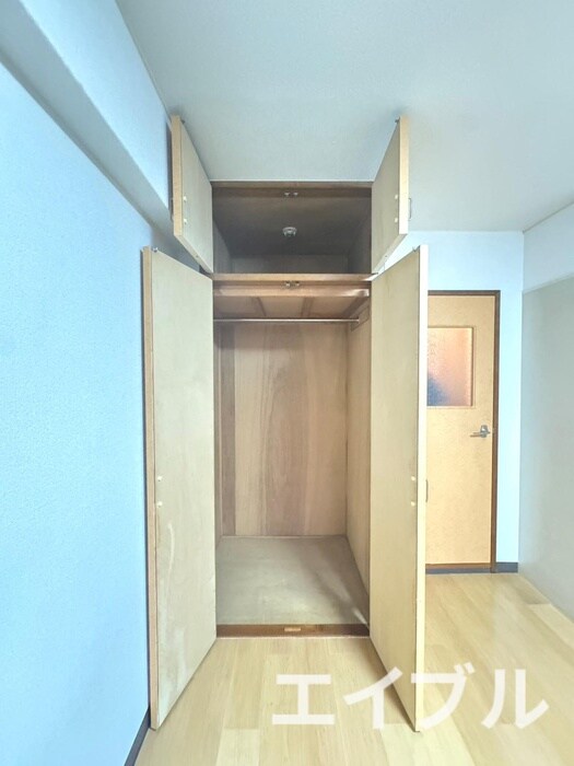 物件内観写真13　(収納)