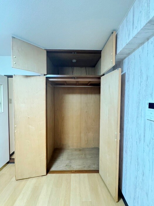 物件内観写真16　(収納)