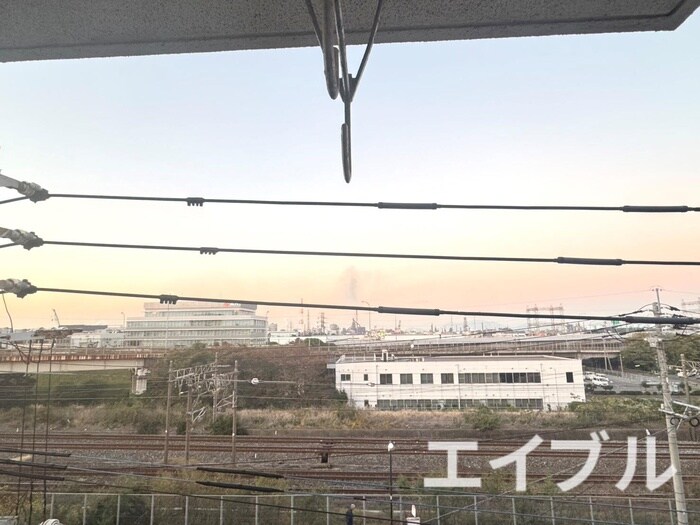 物件内観写真19　(室内からの展望)