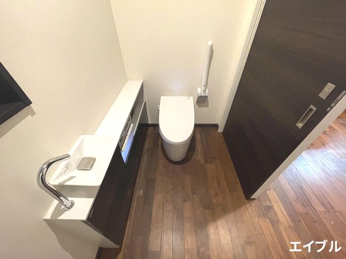 物件内観写真10　(トイレ)