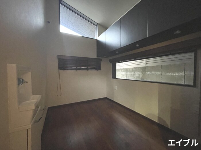 物件内観写真16　(内観写真)