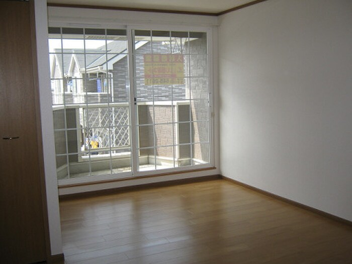 物件内観写真5　(居室)