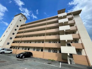 メゾン苅田外観写真