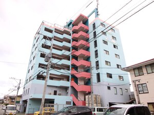 ダイナミック青柳外観写真