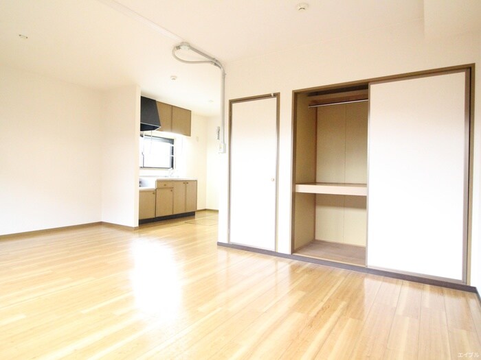 物件内観写真14　(居室)