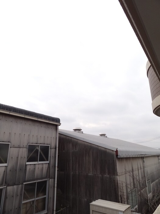 物件内観写真13　(室内からの展望)