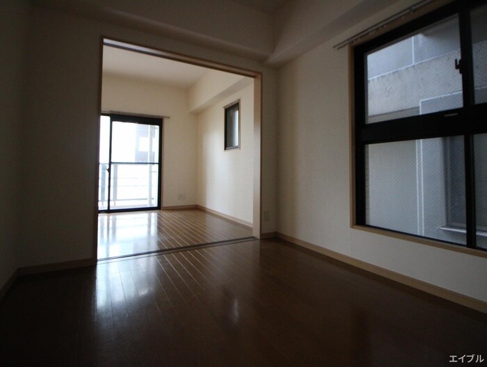 物件内観写真9　(居室)