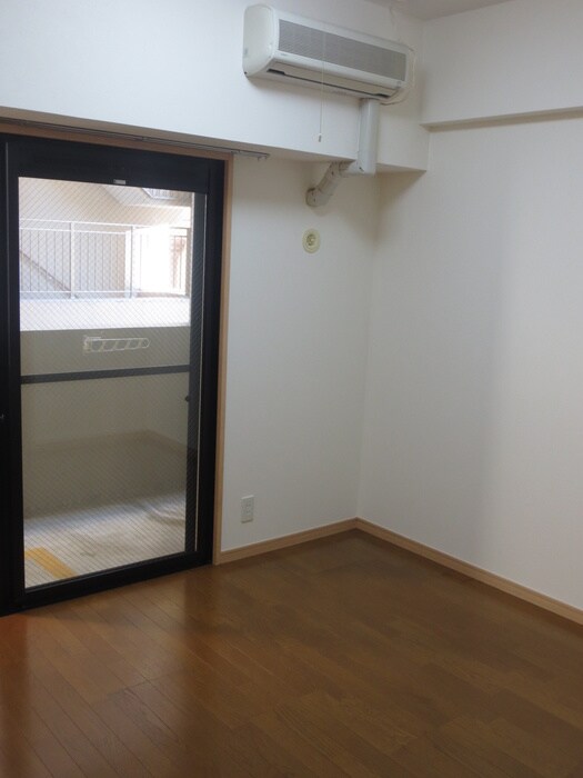 物件内観写真16　(居室)