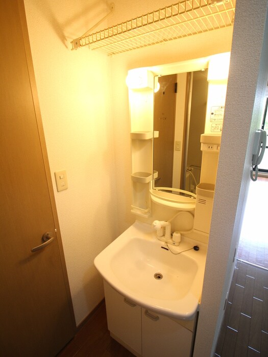 物件内観写真9　(洗面)