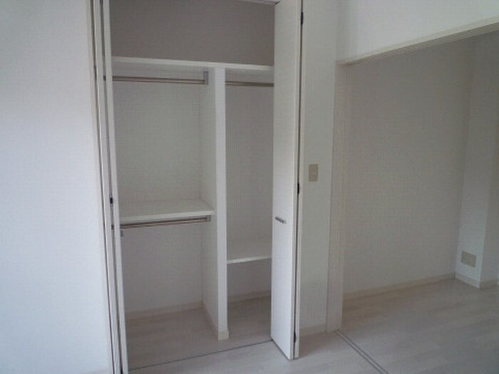 物件内観写真8　(収納)