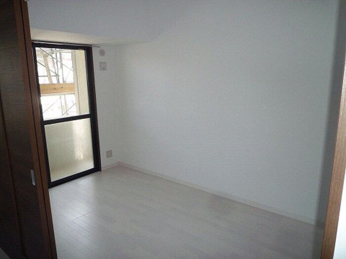 物件内観写真8　(内観写真)