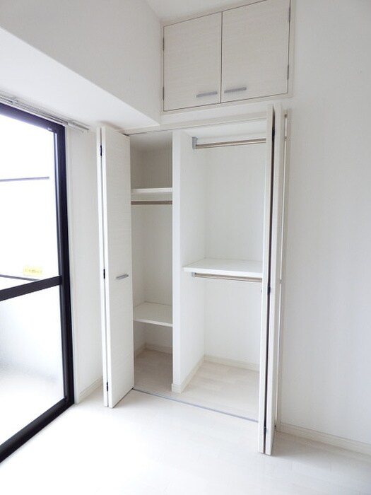 物件内観写真10　(収納)