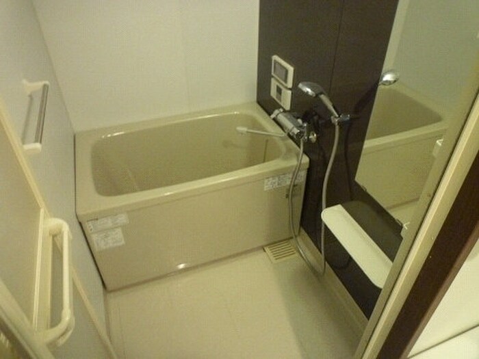 物件内観写真13　(バス／シャワールーム等)