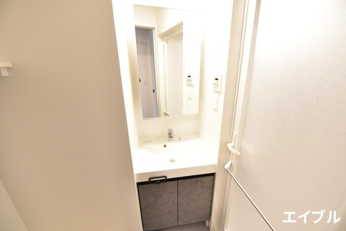 物件内観写真11　(洗面)