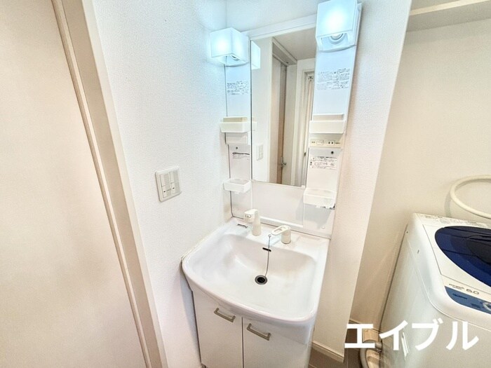 物件内観写真10　(洗面)