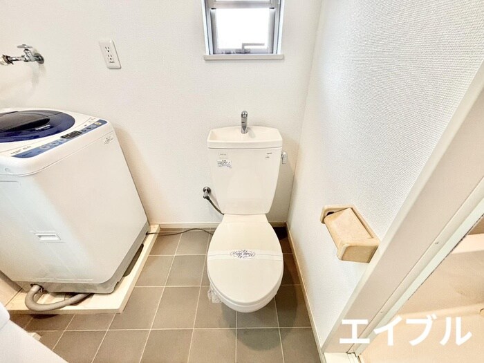 物件内観写真11　(トイレ)