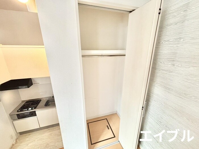 物件内観写真13　(洗面)