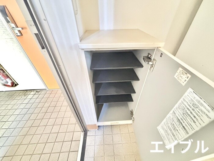 物件内観写真17　(靴箱)