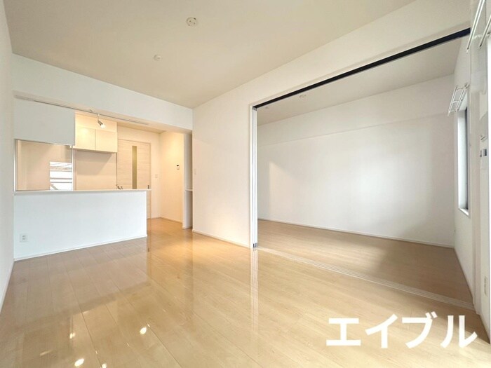 物件内観写真3　(居室)