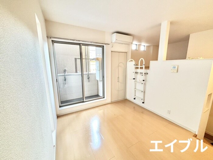 物件内観写真7　(居室)