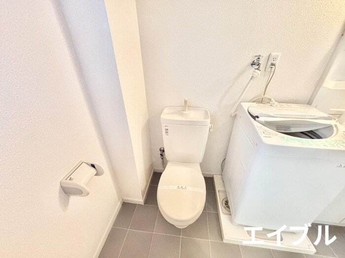 物件内観写真11　(トイレ)