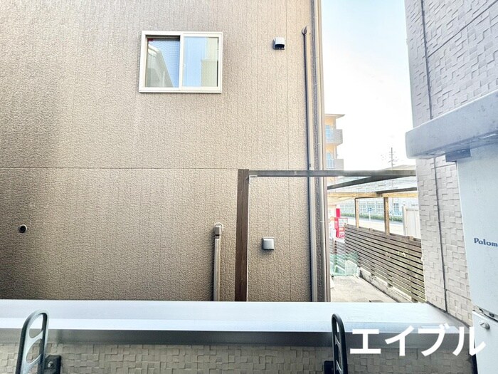 物件内観写真15　(室内からの展望)