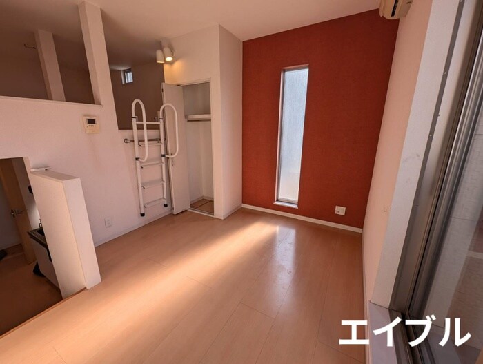 物件内観写真18　(居室)