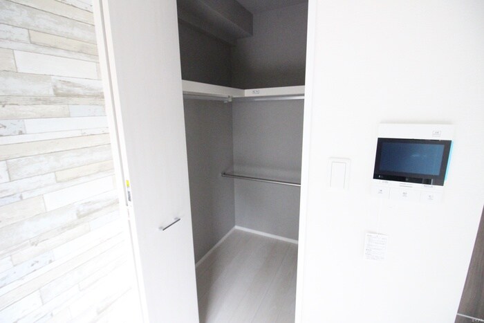 物件内観写真10　(収納)