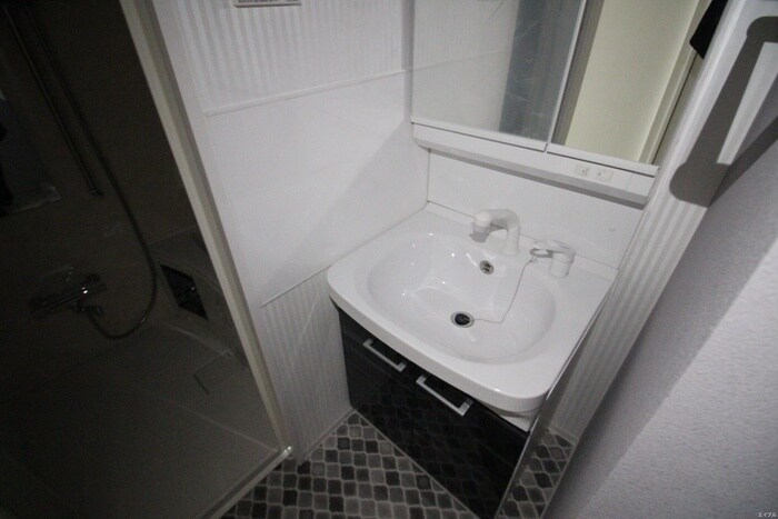 物件内観写真13　(洗面)