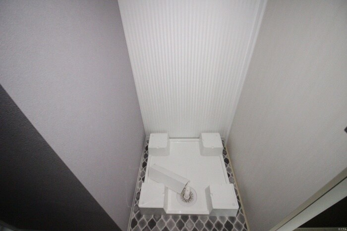 物件内観写真15　(洗濯機置場)