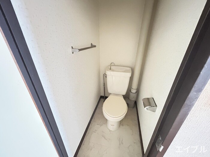 物件内観写真14　(トイレ)