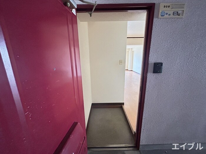 物件内観写真19　(玄関)