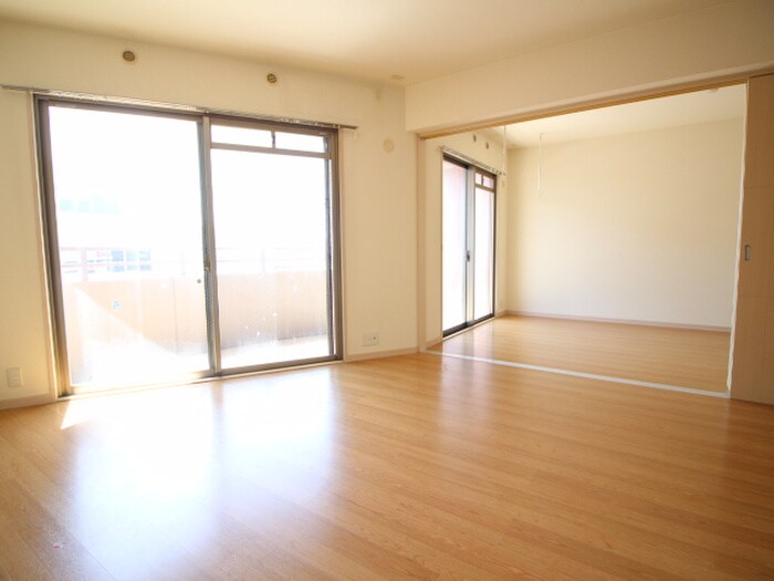 物件内観写真9　(居室)